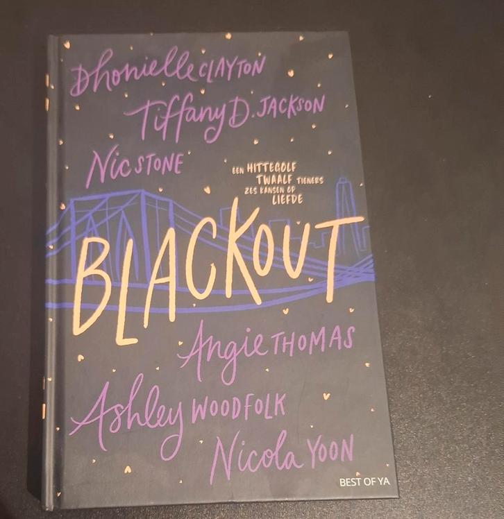Nic Stone - Blackout, Boeken, Kinderboeken | Jeugd | 13 jaar en ouder, Zo goed als nieuw, Ophalen
