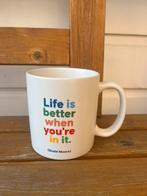 Susie moore quotable mugs mok Life is better when you’re in, Huis en Inrichting, Keuken | Servies, Ophalen of Verzenden