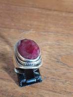 Zilveren ring met steen., Ophalen of Verzenden, Zo goed als nieuw, X, Dame