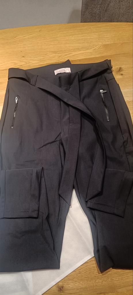 Gloednieuwe Studio Anneloes Margot maat M, Kleding | Dames, Broeken en Pantalons, Zo goed als nieuw, Maat 38/40 (M), Zwart, Lang