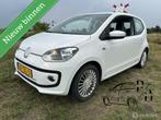 Volkswagen Up! 1.0 high up! BlueMotion AIRCO NAVIGATIE, Voorwielaandrijving, Euro 5, Stof, Gebruikt