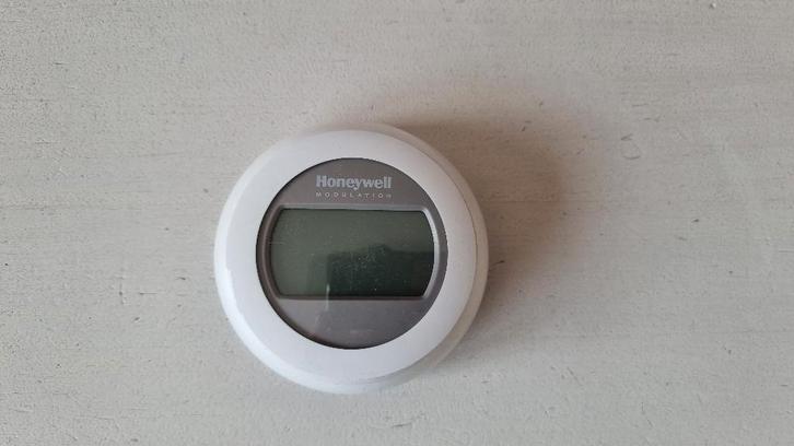 Honeywell Round Modulation, Doe-het-zelf en Verbouw, Thermostaten, Gebruikt, Ophalen of Verzenden