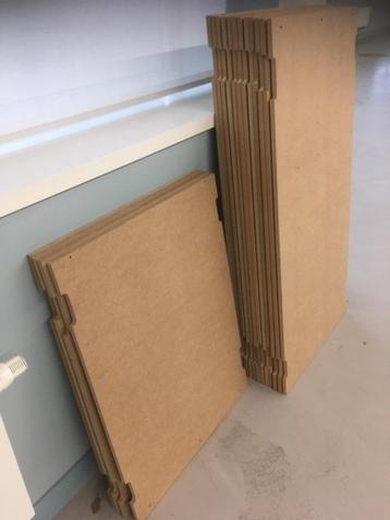 Gratis MDF panelen | 2 formaten | 15mm dik | gebruikt beschikbaar voor biedingen