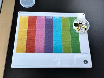 Weekplanner magnetisch met activiteiten magneetjes  beschikbaar voor biedingen