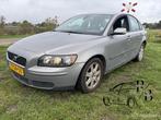 Volvo S40 1.6D Edition I AIRCO APK 2e EIG GOED ONDERHOUDEN, Voorwielaandrijving, Gebruikt, 4 cilinders, Leder en Stof