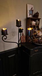 Gietijzeren Kandelaar met LED Kaarsen, Huis en Inrichting, Woonaccessoires | Kandelaars en Kaarsen, Ophalen, Metaal