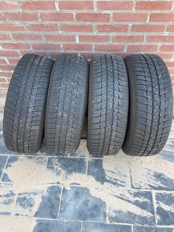 Winterbanden Alken 205/60R16 96H, Auto-onderdelen, Banden en Velgen, Winterbanden, 16 inch, 205 mm, Personenwagen, Gebruikt, Ophalen