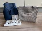 Furla Midnight Blue Bucket Bag – Zo Goed Als Nieuw, Sieraden, Tassen en Uiterlijk, Tassen | Damestassen, Verzenden, Zo goed als nieuw