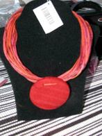 Nieuwe ketting van Manouk rood., Sieraden, Tassen en Uiterlijk, Kettingen, Ophalen of Verzenden, Nieuw