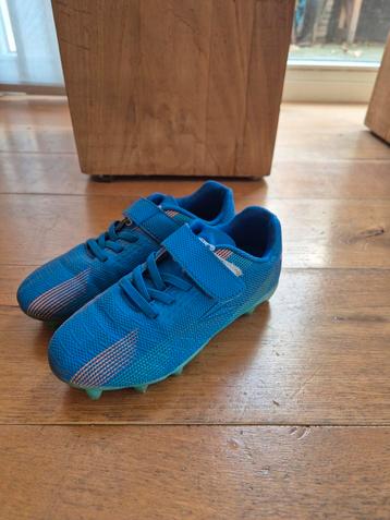 Voetbalschoenen blauw Dutchy maat 31 beschikbaar voor biedingen