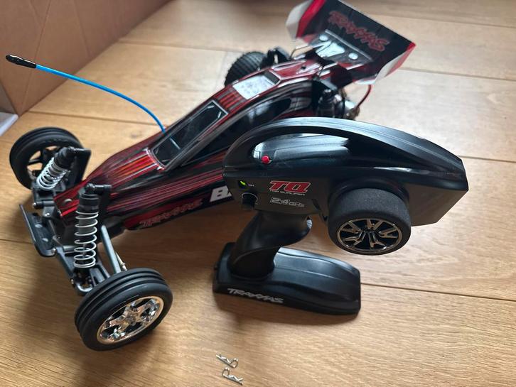 Traxxas Bandit Afstand Bestuurbare Auto, Hobby en Vrije tijd, Modelbouw | Auto's en Voertuigen, Gebruikt, Auto, Groter dan 1:32