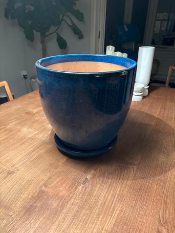 Blauwe Keramische Bloempot met Schotel, 30cm doorsnede beschikbaar voor biedingen