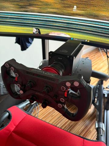 Simagic Alpha Ultimate (23NM) beschikbaar voor biedingen