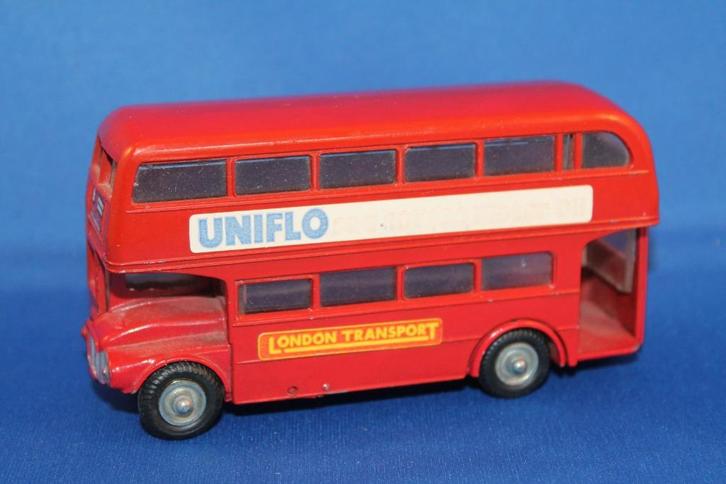 Budgie Toy A.E.C. Routemaster, 64 Seater, dubbeldekbus. 2A4, Hobby en Vrije tijd, Modelauto's | Overige schalen, Gebruikt, Auto