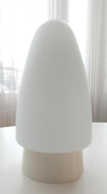 Vintage plafondlamp, mat opaalglas  beschikbaar voor biedingen