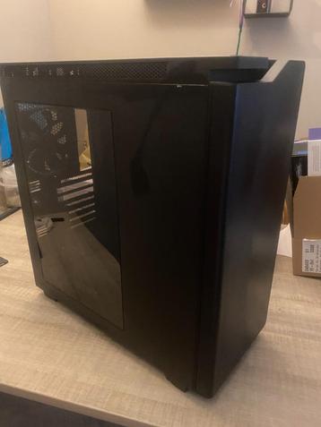 NZXT H440 Midi Tower beschikbaar voor biedingen