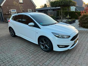 Focus st-line  Ecoboost 125pk 5D 2018 ford beschikbaar voor biedingen