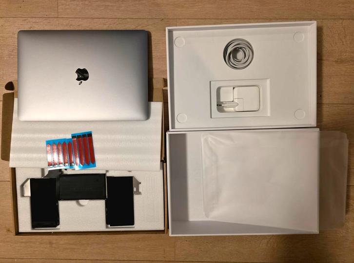 Macbook Air 2020 model A2179 + nieuwe batterij waarde €80, Computers en Software, Apple Macbooks, Zo goed als nieuw, MacBook Air
