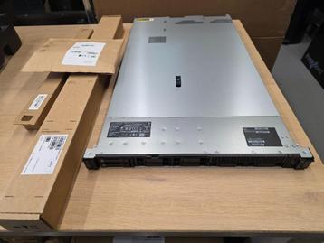 HPE DL360 Gen11, 1 x Silver 4510, 64GB HP 5600B, MR408i-a beschikbaar voor biedingen