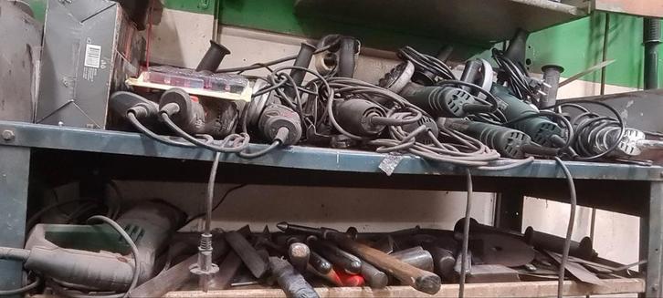 diverse gereedschap en materialen, Auto diversen, Autogereedschap, Gebruikt, Ophalen of Verzenden