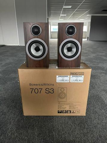 Bowers & Wilkins 707 S3 (Nieuw, mocha) beschikbaar voor biedingen