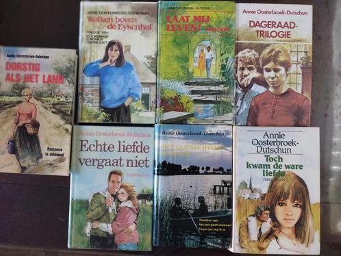 Boeken Annie Oosterbroek-Dutschun, Boeken, Streekboeken en Streekromans, Gelezen, Ophalen of Verzenden
