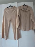 Pak set 2 pieces comfy pak New Collection, Maat 38/40 (M), Beige, Ophalen of Verzenden, Zo goed als nieuw