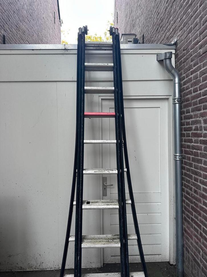 Altrex 3-delige ladder met rollers, Doe-het-zelf en Verbouw, Ladders en Trappen, Gebruikt, Ladder, 4 meter of meer, Opvouwbaar of Inschuifbaar