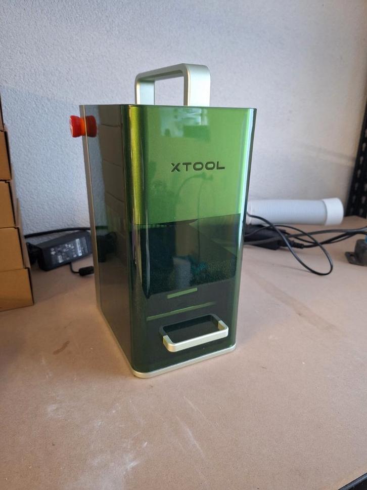 xTool F1: Portable Laser Engraver - Nieuwstaat, Computers en Software, 3D Printers, Zo goed als nieuw, Ingebouwde Wi-Fi, Ophalen of Verzenden