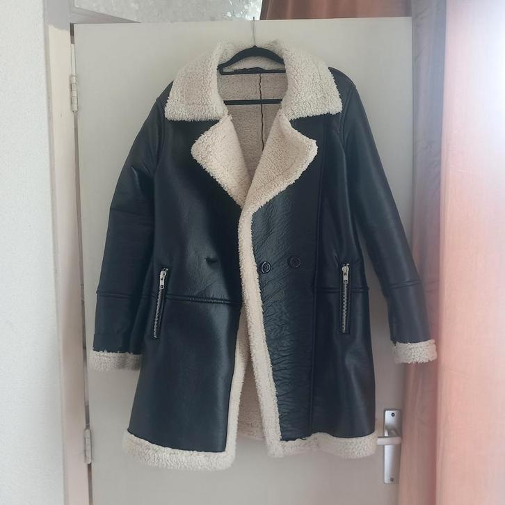 Dames winter jas, Kleding | Dames, Jassen | Winter, Zo goed als nieuw, Maat 38/40 (M), Zwart, Ophalen of Verzenden