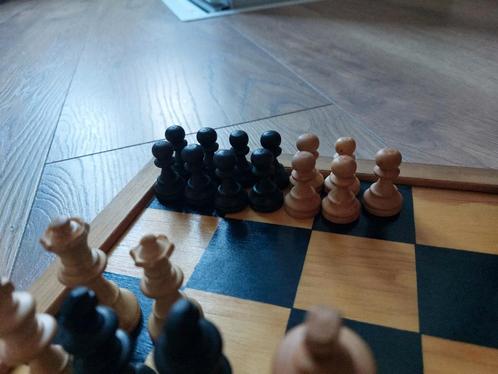 losse schaakstukken damstenen diverse soorten., Hobby en Vrije tijd, Gezelschapsspellen | Bordspellen, Gebruikt, Een of twee spelers