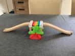 Brio gekleurde hobbelbrug met oplopende rails, Ophalen, Zo goed als nieuw