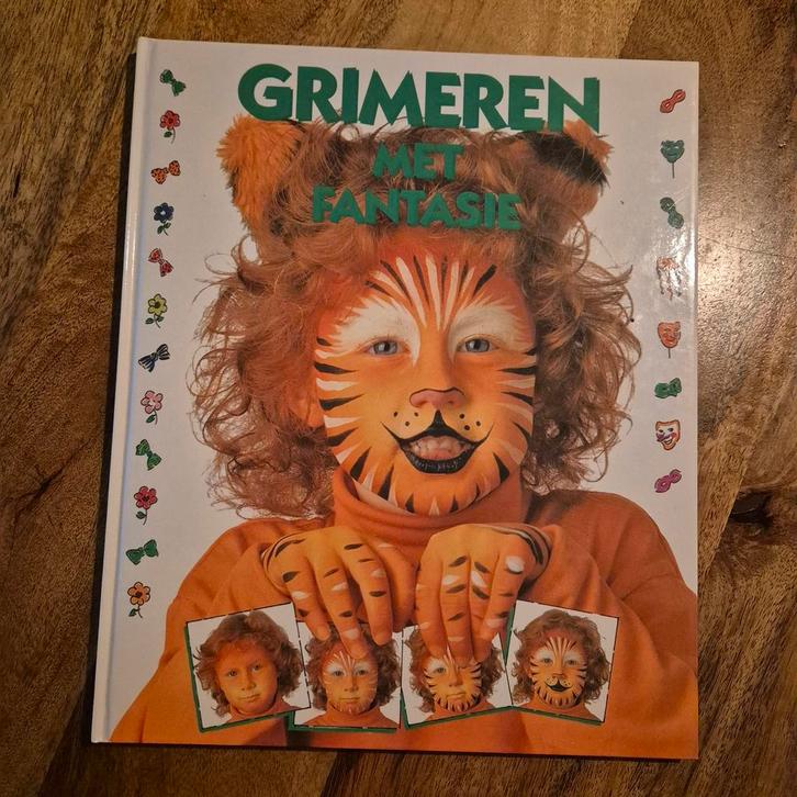Grimeren met Fantasie - Leer schminken!, Boeken, Hobby en Vrije tijd, Ophalen of Verzenden