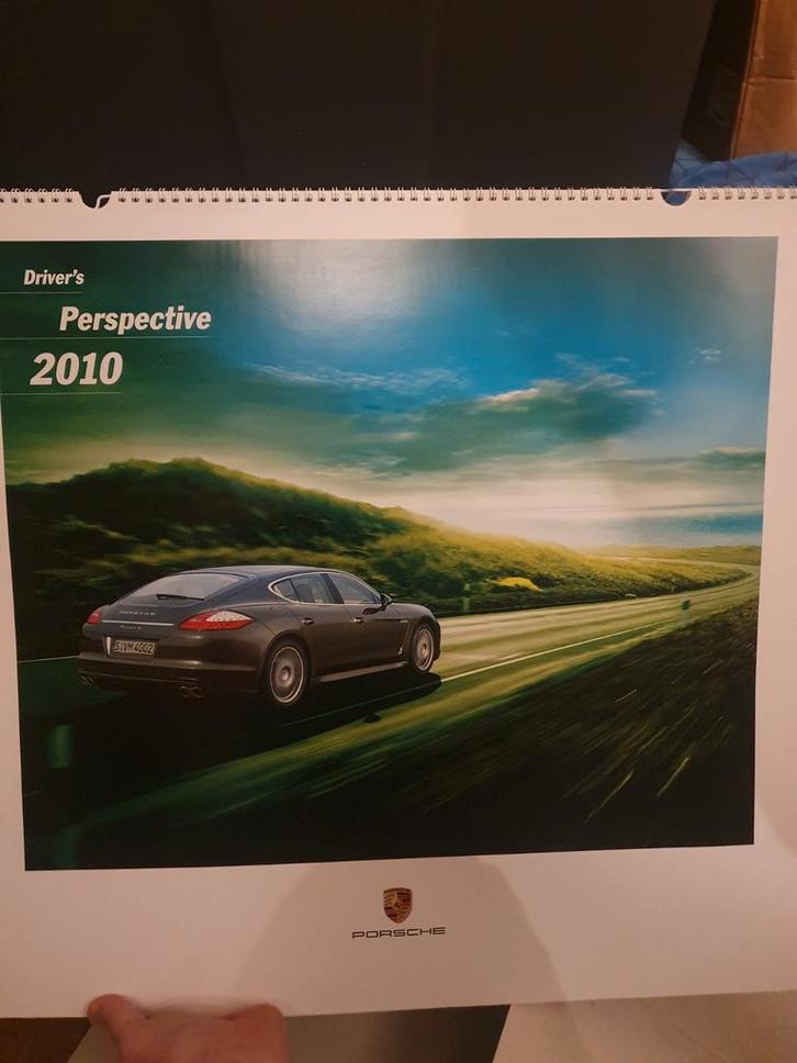 Porsche Kalender 2010 - Driver's Perspective, Verzamelen, Automerken, Motoren en Formule 1, Gebruikt, Ophalen of Verzenden