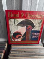 Vinyl lp ELVIS COSTELLO: BLOOD & CHOCOLATE, Cd's en Dvd's, Vinyl | Rock, Ophalen of Verzenden, 12 inch, Rock-'n-Roll