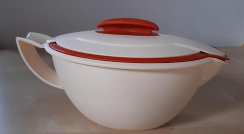 Tupperware juskom, Isotuub, 550 ml, vintage, Huis en Inrichting, Keuken | Tupperware, Zo goed als nieuw, Overige typen, Crème