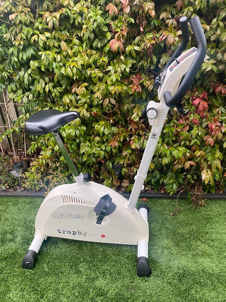 Hometrainer KETTLER TROPHY, Sport en Fitness, Fitnessapparatuur, Gebruikt, Krachtstation, Benen, Buik, Rug, Metaal, Ophalen