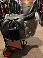 Wintec 500 jump hart 17,5 inch compleet, Dieren en Toebehoren, Paarden en Pony's | Zadels, Ophalen of Verzenden, Zo goed als nieuw