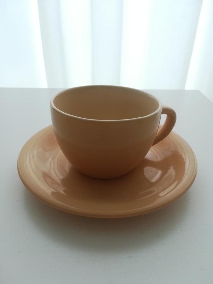 Koffie koppen met schaaltjes (6 stuks), Huis en Inrichting, Keuken | Servies, Kop(pen) en/of Schotel(s), Overige stijlen, Aardewerk