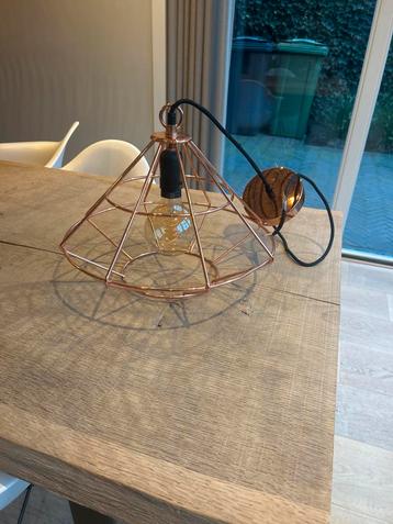 Koperkleurige Hanglamp beschikbaar voor biedingen