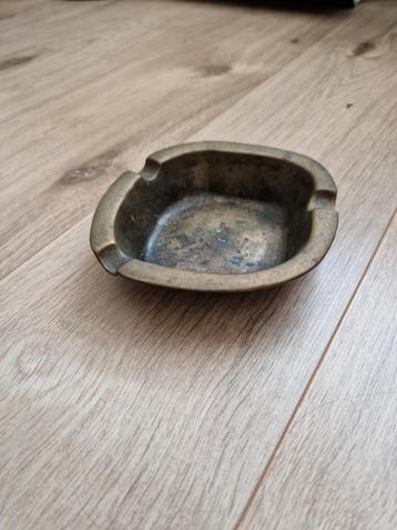 Vintage schaaltje messing sieradenschaaltje brutalist asbak beschikbaar voor biedingen