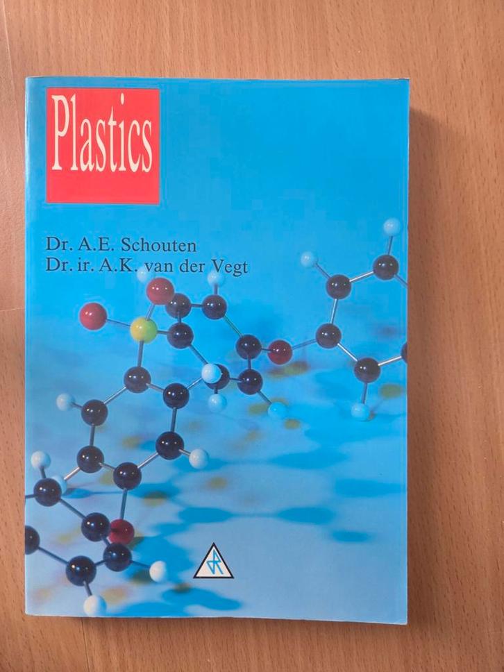Plastics - Schouten & van der Vegt, Boeken, Techniek, Gelezen, Overige onderwerpen, Ophalen of Verzenden