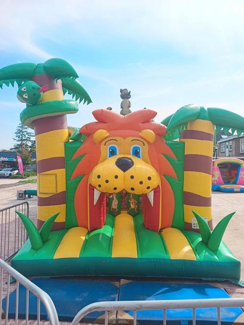 Te huur: Mega Jungle Stormbaan – 17 Meter Speelplezier!, Hobby en Vrije tijd, Feestartikelen | Verhuur, Ophalen of Verzenden