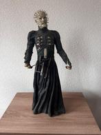 Hellraiser Pinhead Spreekpop - 40 cm, Ophalen of Verzenden, Gebruikt