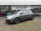 Toyota Corolla 1.4 VVT-i Terra, Auto's, Toyota, Voorwielaandrijving, Gebruikt, 1398 cc, 4 cilinders