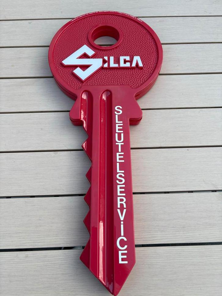 Silca reclame sleutel, Verzamelen, Merken en Reclamevoorwerpen, Nieuw, Reclamebord, Verzenden