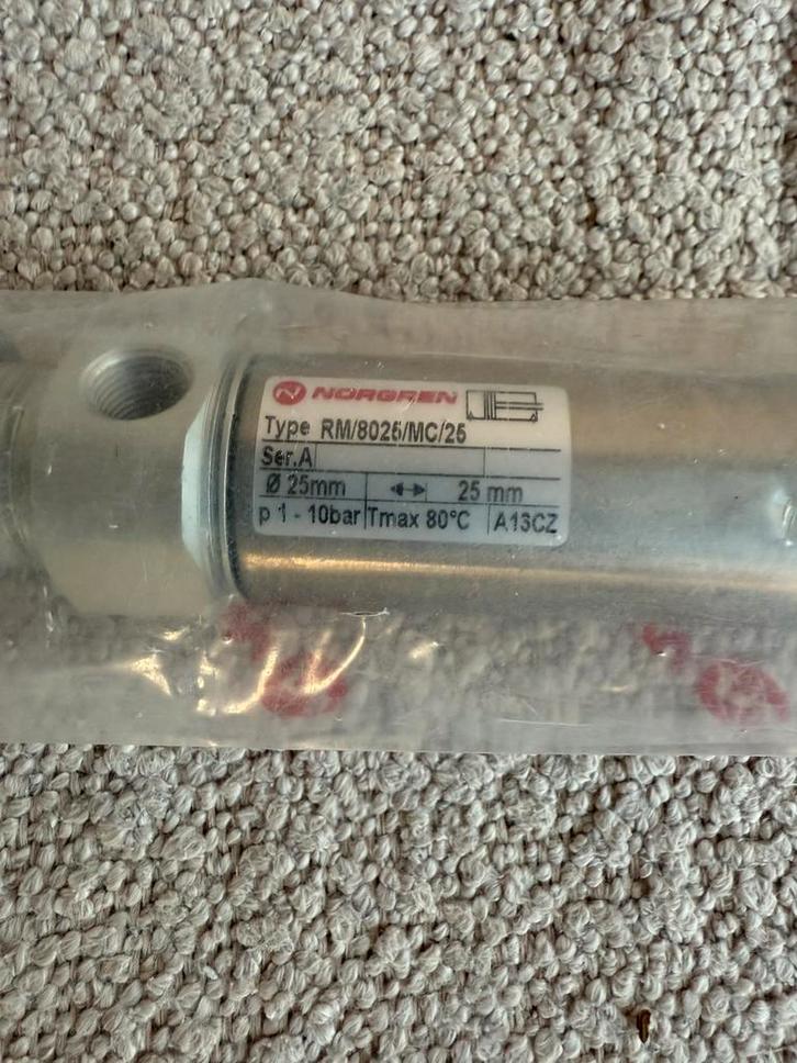 Norgren pneumatische cilinder, Doe-het-zelf en Verbouw, IJzerwaren en Bevestigingsmiddelen, Nieuw, Ophalen of Verzenden