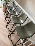 Mooie barkrukken 4 stuks, Huis en Inrichting, Barkrukken, Ophalen, Kunststof, Gebruikt, 60 tot 90 cm