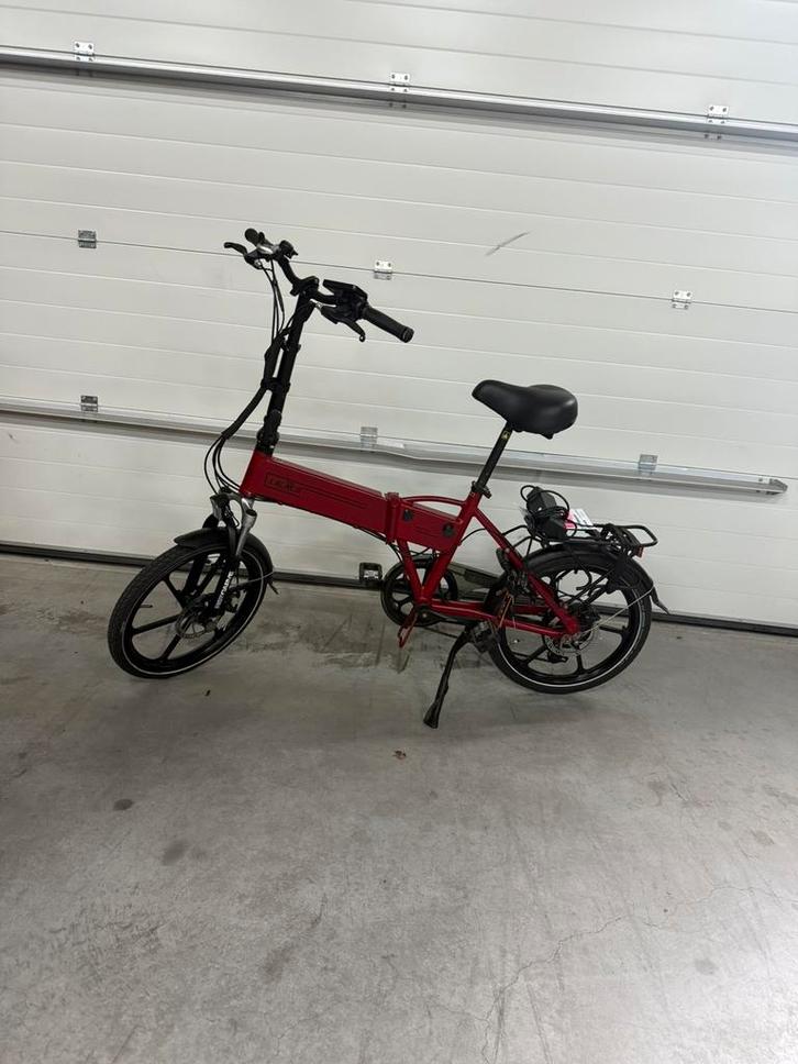 Lacros Trotter T400 Matrood, Fietsen en Brommers, Fietsen | Vouwfietsen, Gebruikt, Overige merken, 20 inch of meer, Totaal opvouwbaar
