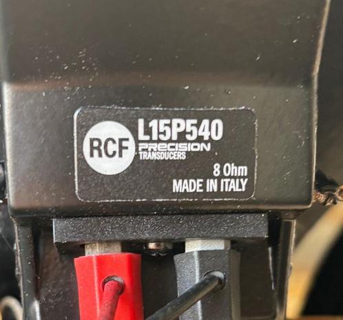 1000 Watt   RCF  L15p540, Audio, Tv en Foto, Luidsprekers, Zo goed als nieuw, Subwoofer, 120 watt of meer, Overige merken, Ophalen